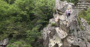 Via_ferrata_Rousses_1.jpg